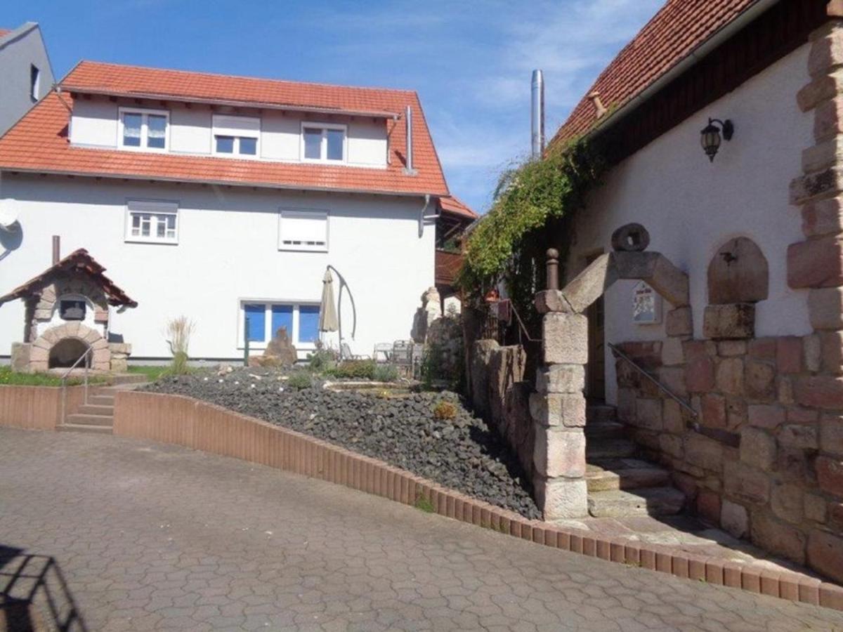 Ferienhaus Zur Kleinen Kneipe Fladungen Exterior photo